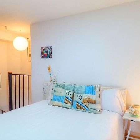 Calafat Apartment By Hello Apartments シッチェス エクステリア 写真