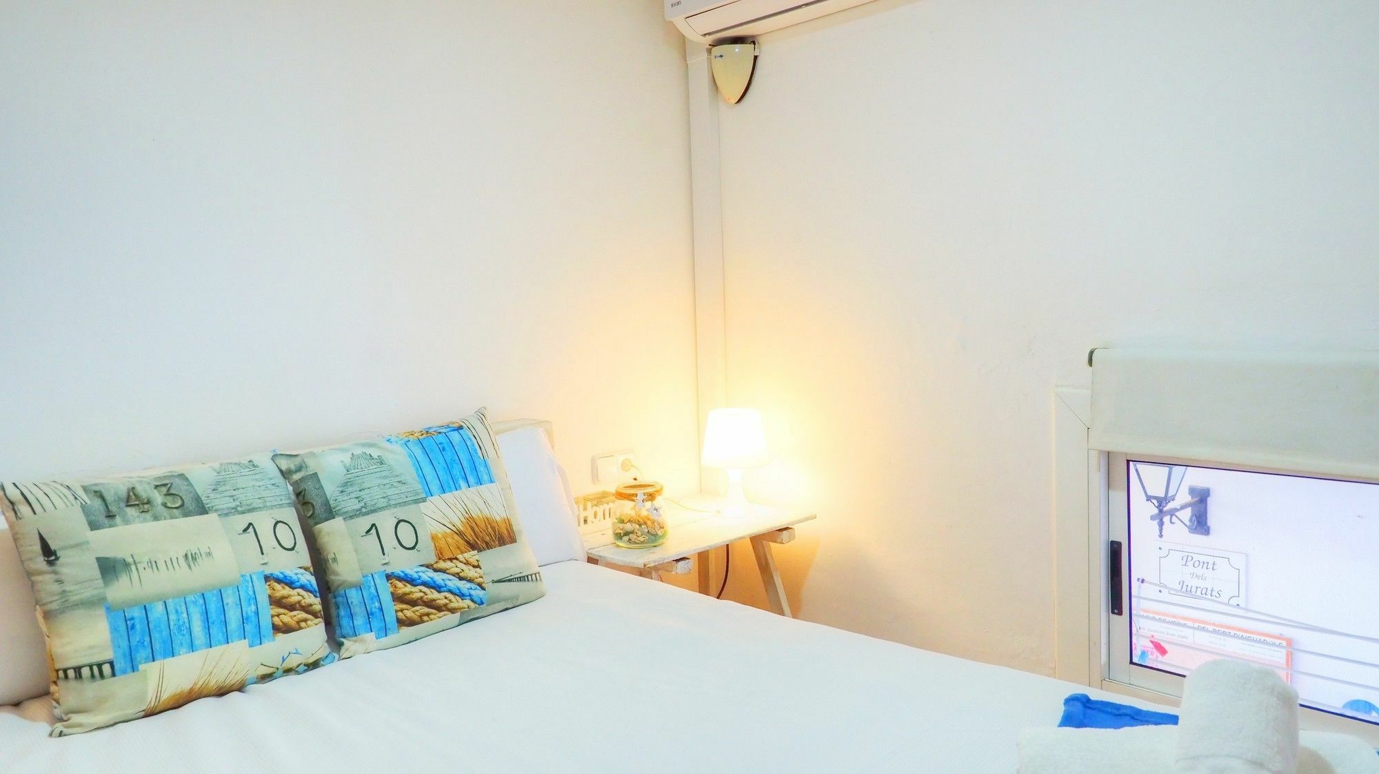 Calafat Apartment By Hello Apartments シッチェス エクステリア 写真