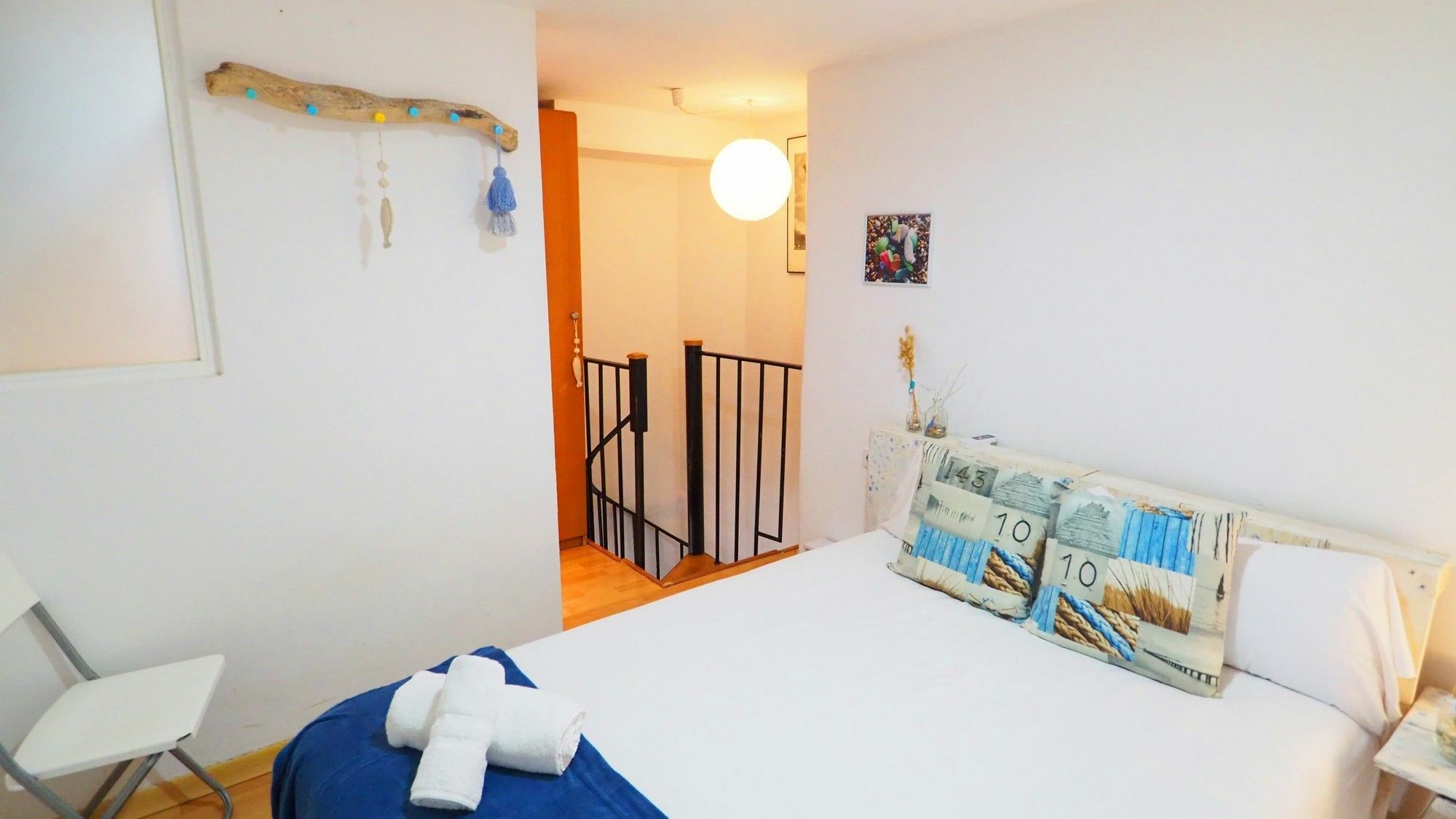 Calafat Apartment By Hello Apartments シッチェス エクステリア 写真