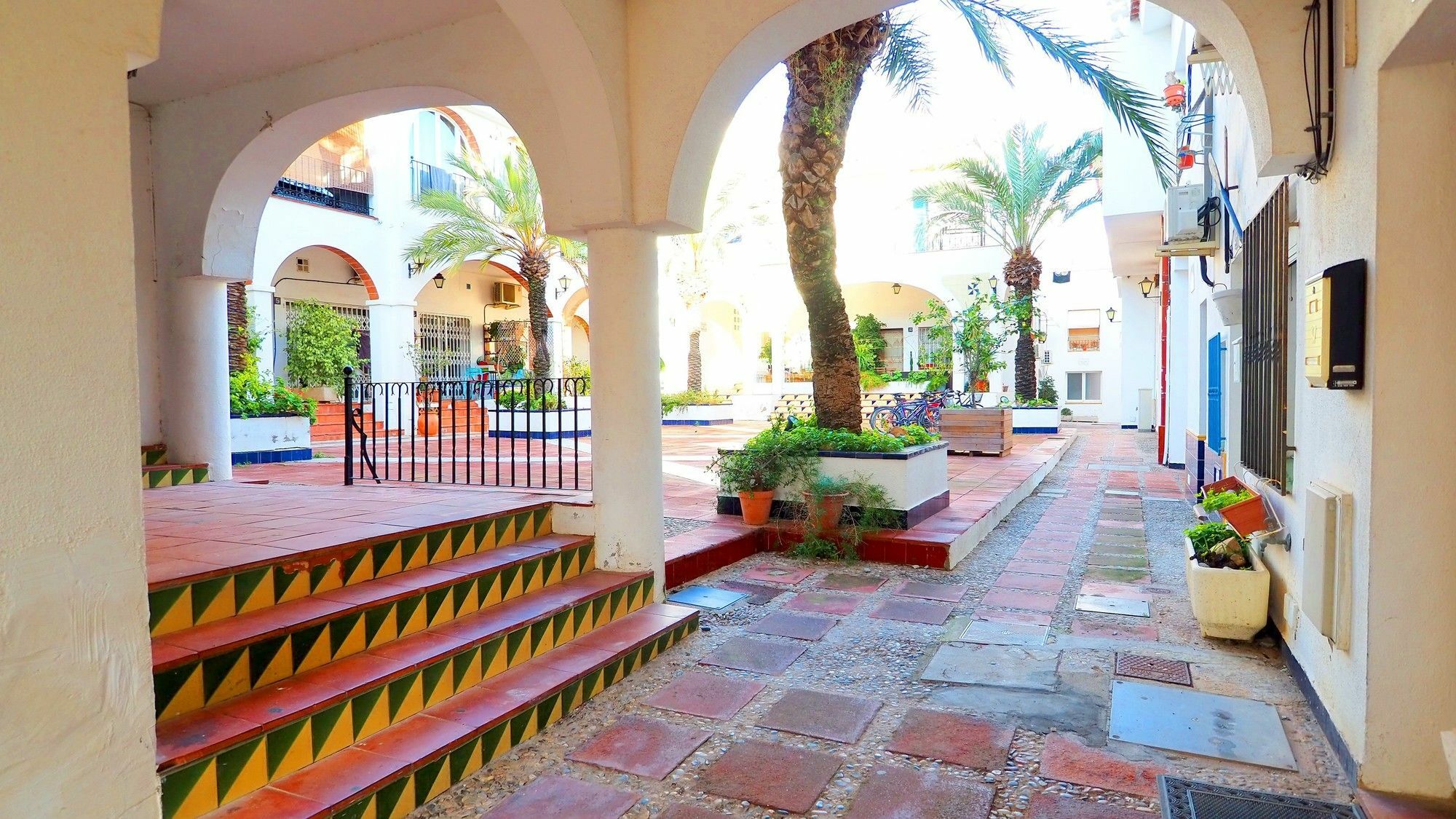 Calafat Apartment By Hello Apartments シッチェス エクステリア 写真